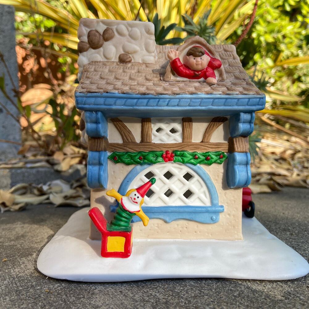 Retired Partylite Santa’s Worskshop Tealight P0269